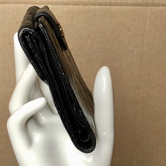 CHANEL Black Diamond Quilted Bifold Lambskin Wallet with Snap Coin Purse Vintage - Picture 10 of 17